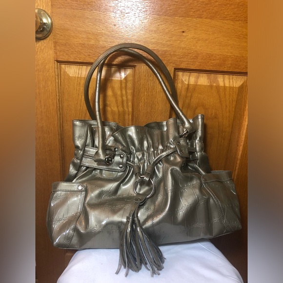 Handbags - Metallic Gray Drawstring Tote Handbag Shoulder Bag